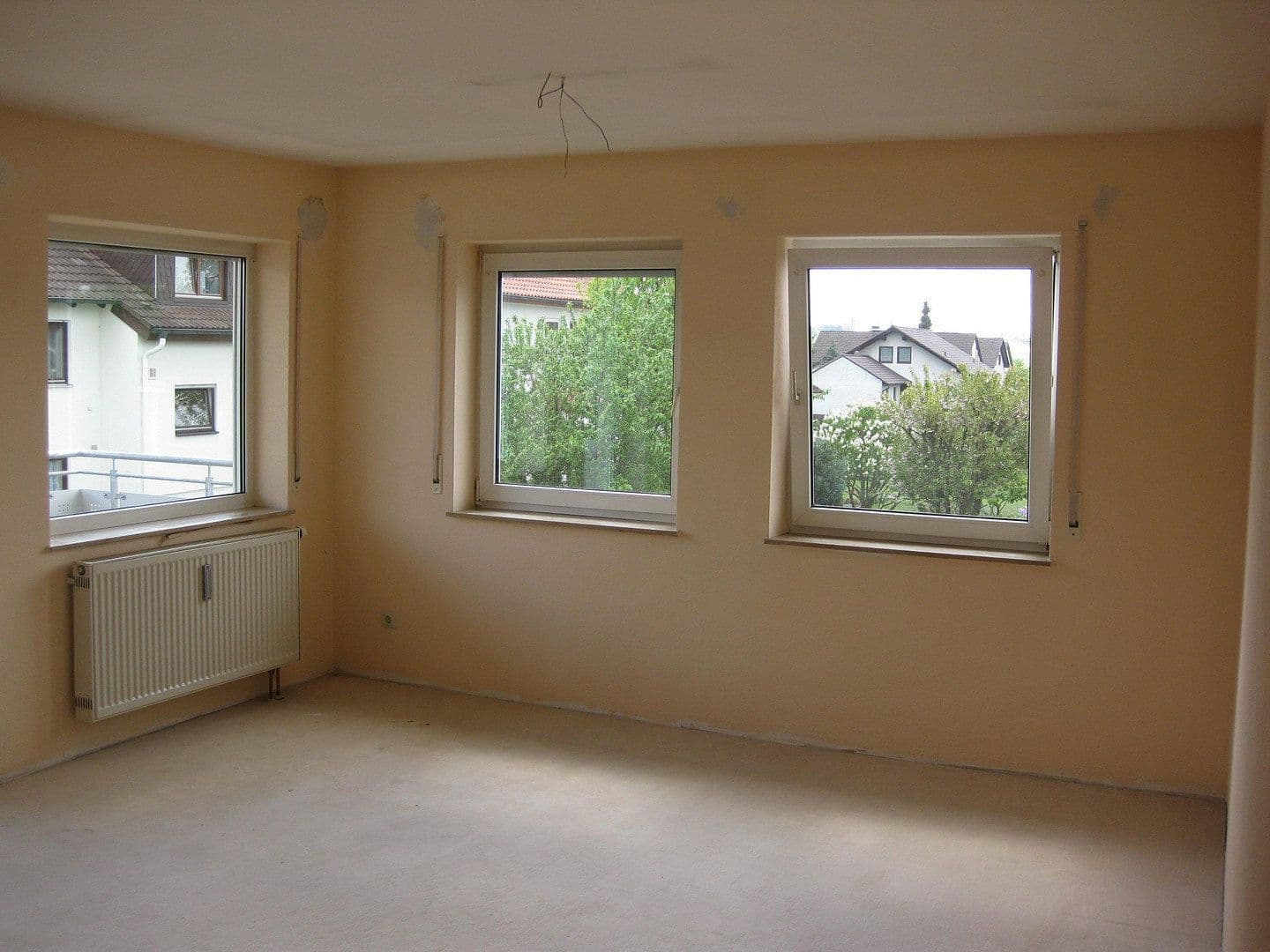 Prenájom bytu 3-izbový 76 m², Riedstraße 48, Althengstett, Bádensko-Wurttembersko Prenájom bytu 3-izbový 76 m², Riedstraße 48, Althengstett, Bádensko-Wurttembersko