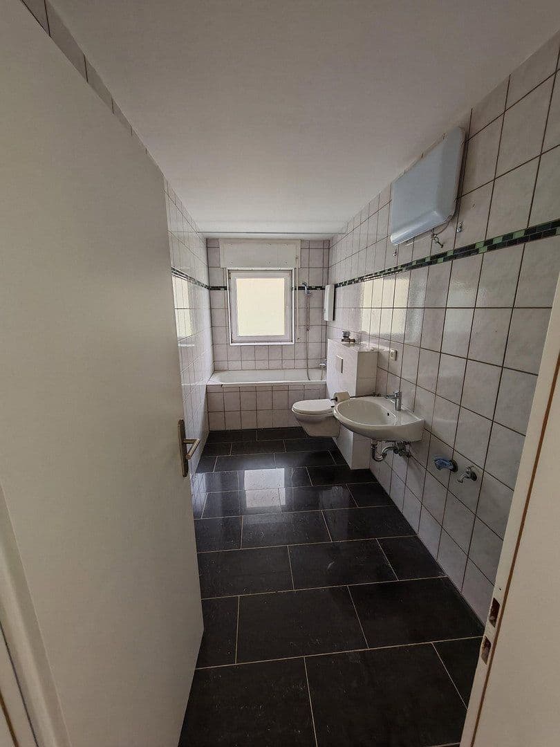 Prenájom bytu 3-izbový 84 m², Zeisigpfad 4, Gummersbach, Severné Porýnie - Westfálsko Prenájom bytu 3-izbový 84 m², Zeisigpfad 4, Gummersbach, Severné Porýnie - Westfálsko