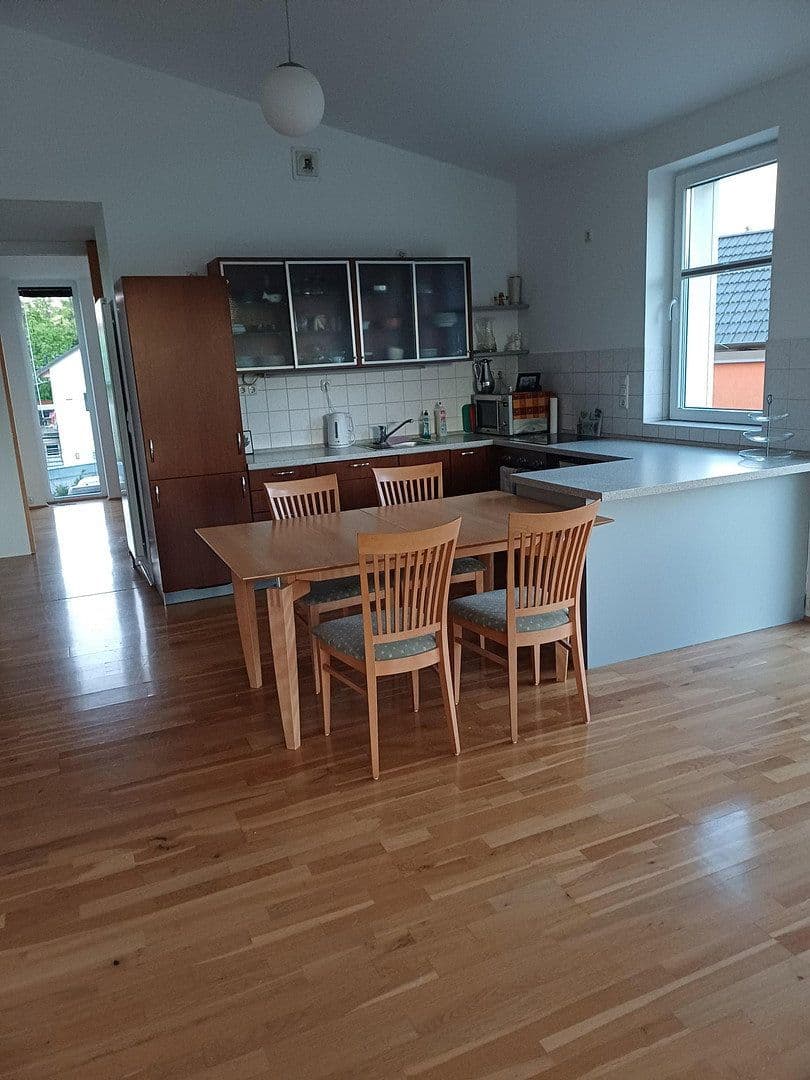 Prenájom bytu 2-izbový 60 m², Margaretenstr. 8 B, Hoppegarten, Brandenbursko Prenájom bytu 2-izbový 60 m², Margaretenstr. 8 B, Hoppegarten, Brandenbursko