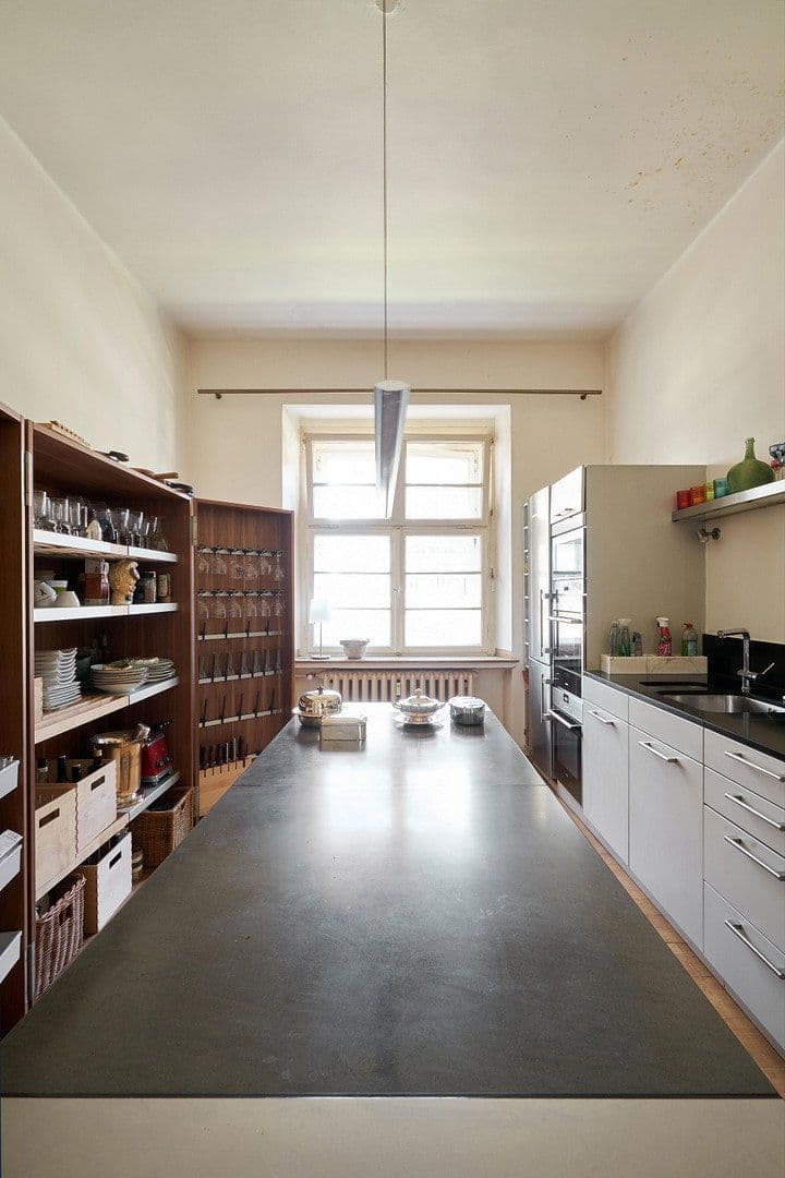 Predaj bytu 6-izbový 178 m², Düsseldorf, Severné Porýnie - Westfálsko Predaj bytu 6-izbový 178 m², Düsseldorf, Severné Porýnie - Westfálsko