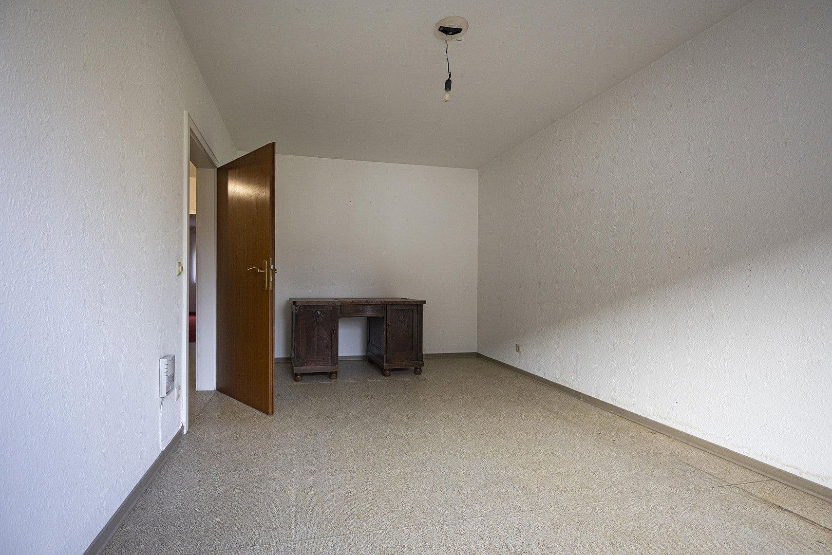 Predaj domu 163 m², pozemek 205 m², Im Burgfeld 16, Leververkusen, Severné Porýnie - Westfálsko Predaj domu 163 m², pozemek 205 m², Im Burgfeld 16, Leververkusen, Severné Porýnie - Westfálsko