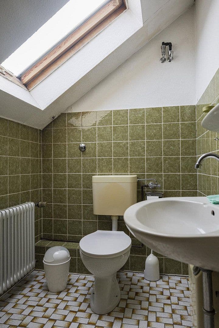 Predaj domu 163 m², pozemek 205 m², Im Burgfeld 16, Leververkusen, Severné Porýnie - Westfálsko Predaj domu 163 m², pozemek 205 m², Im Burgfeld 16, Leververkusen, Severné Porýnie - Westfálsko