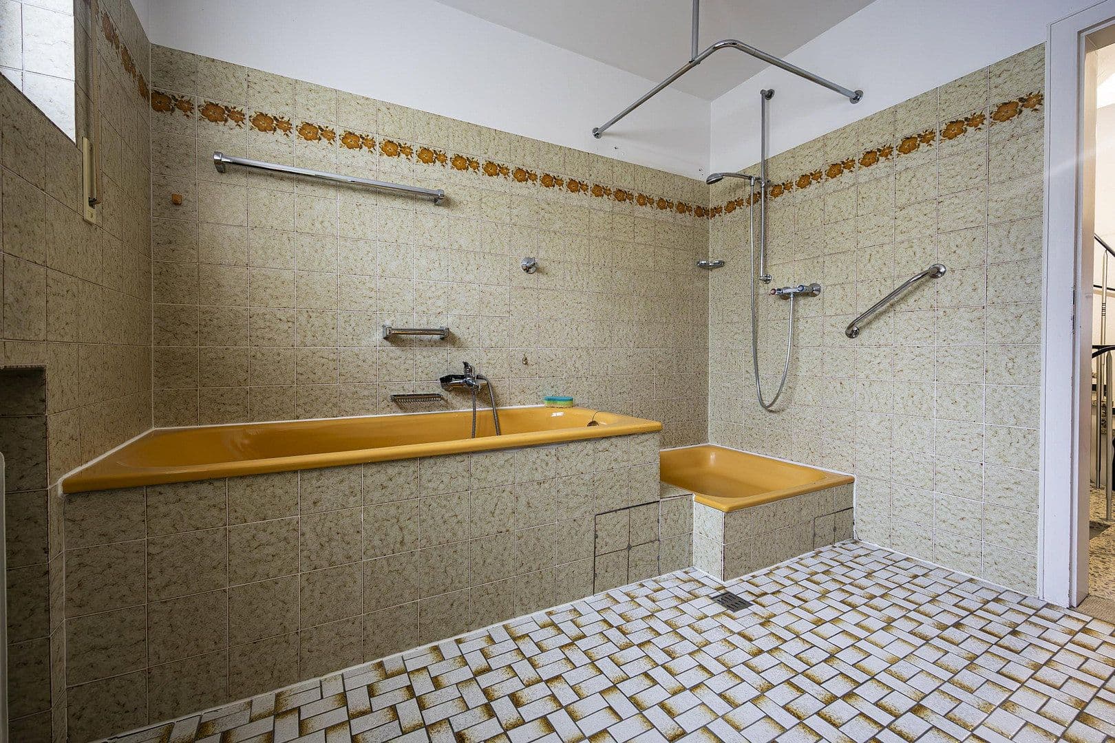 Predaj domu 163 m², pozemek 205 m², Im Burgfeld 16, Leververkusen, Severné Porýnie - Westfálsko Predaj domu 163 m², pozemek 205 m², Im Burgfeld 16, Leververkusen, Severné Porýnie - Westfálsko