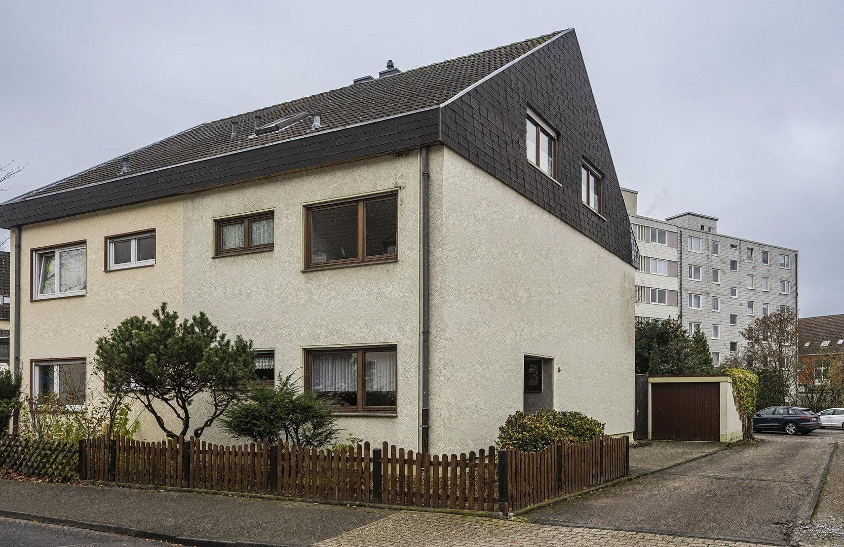 Predaj domu 163 m², pozemek 205 m², Im Burgfeld 16, Leververkusen, Severné Porýnie - Westfálsko Predaj domu 163 m², pozemek 205 m², Im Burgfeld 16, Leververkusen, Severné Porýnie - Westfálsko