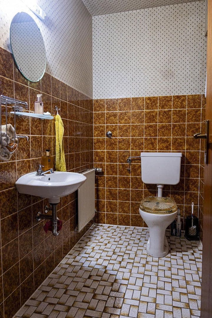 Predaj domu 163 m², pozemek 205 m², Im Burgfeld 16, Leververkusen, Severné Porýnie - Westfálsko Predaj domu 163 m², pozemek 205 m², Im Burgfeld 16, Leververkusen, Severné Porýnie - Westfálsko