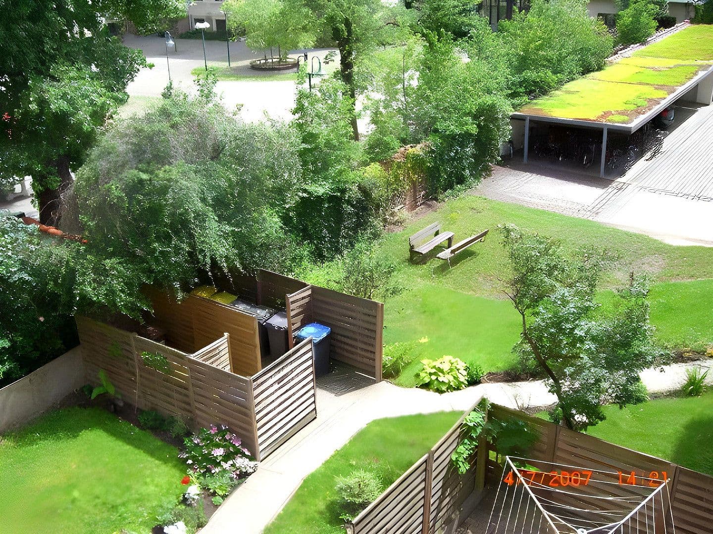 Prenájom bytu 3-izbový 75 m², Reginenstr. 18, Leipzig, Sasko Prenájom bytu 3-izbový 75 m², Reginenstr. 18, Leipzig, Sasko