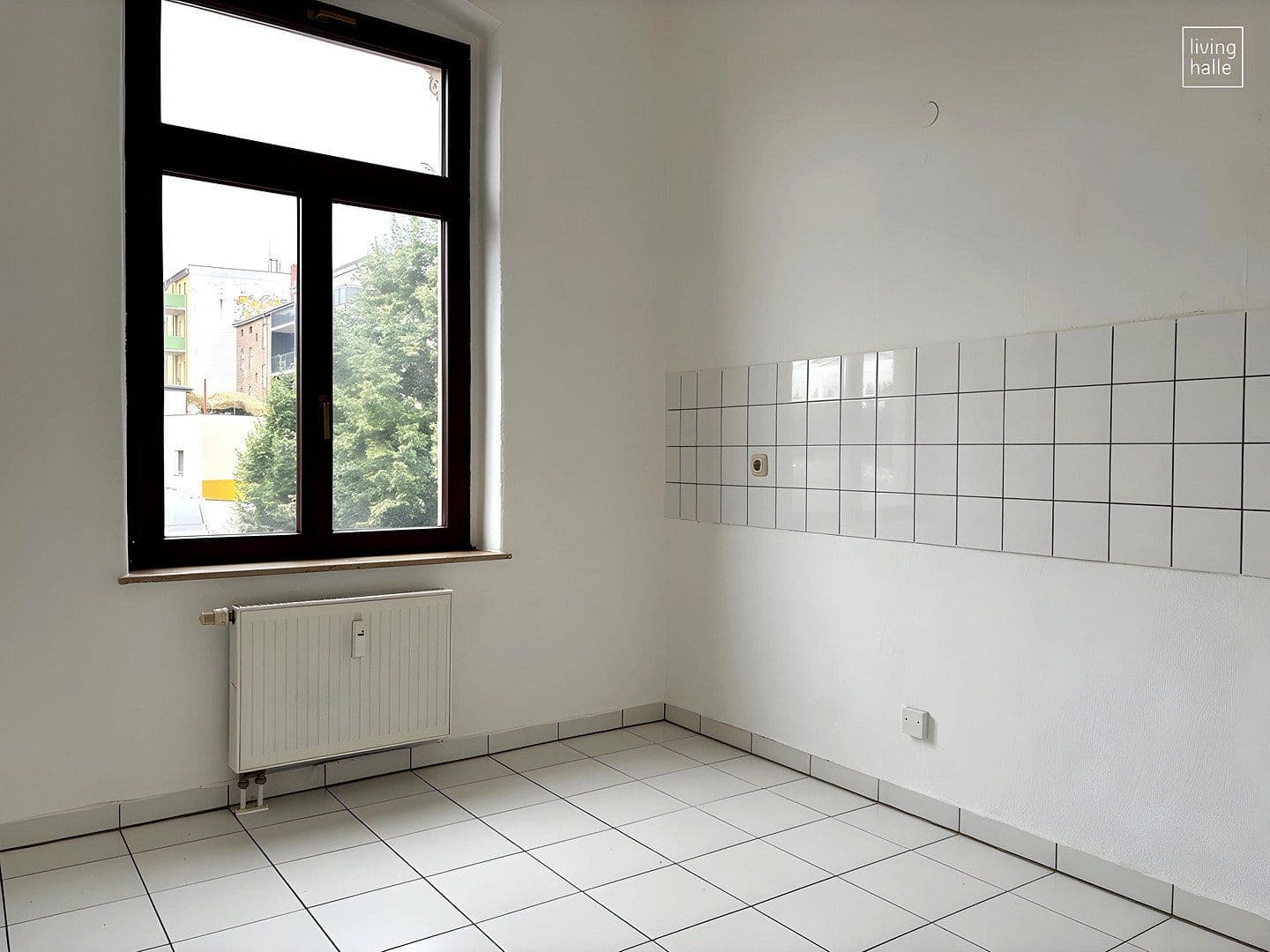 Prenájom bytu 3-izbový 70 m², Ernst-Kromayer-Straße 11, Halle, Sasko-Anhaltsko Prenájom bytu 3-izbový 70 m², Ernst-Kromayer-Straße 11, Halle, Sasko-Anhaltsko