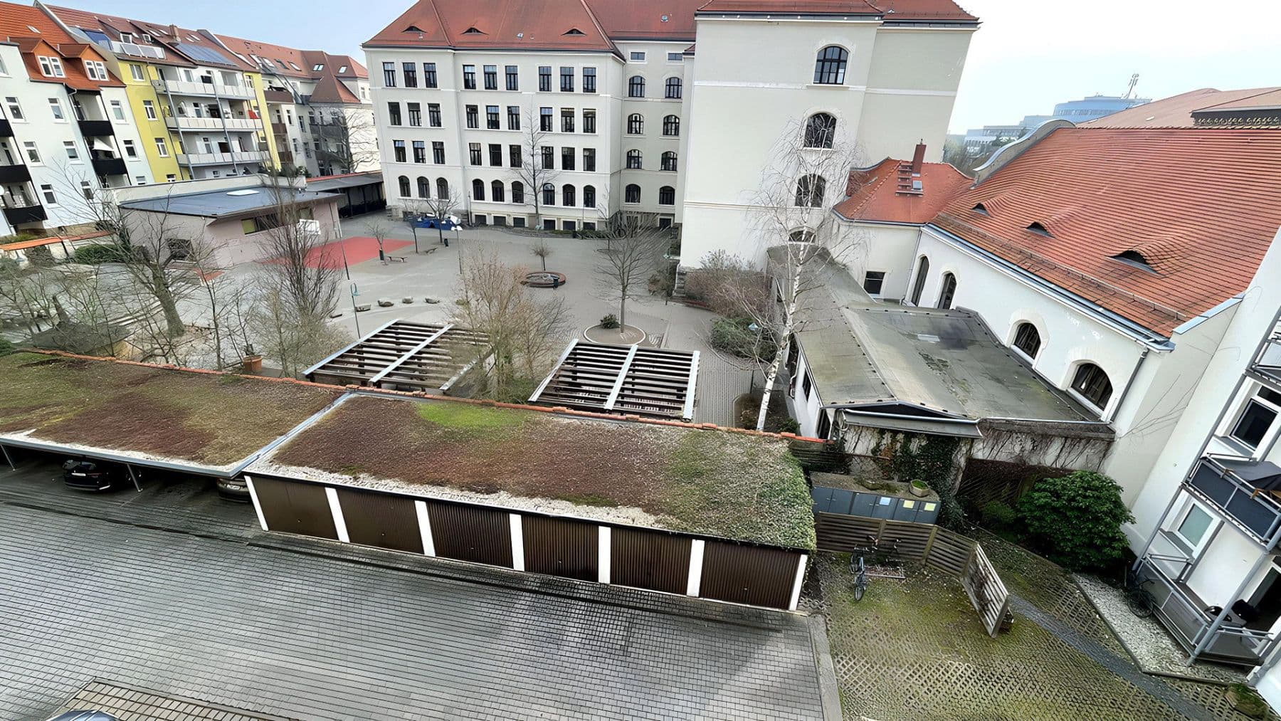 Prenájom bytu 3-izbový 75 m², Reginenstr. 18, Leipzig, Sasko Prenájom bytu 3-izbový 75 m², Reginenstr. 18, Leipzig, Sasko