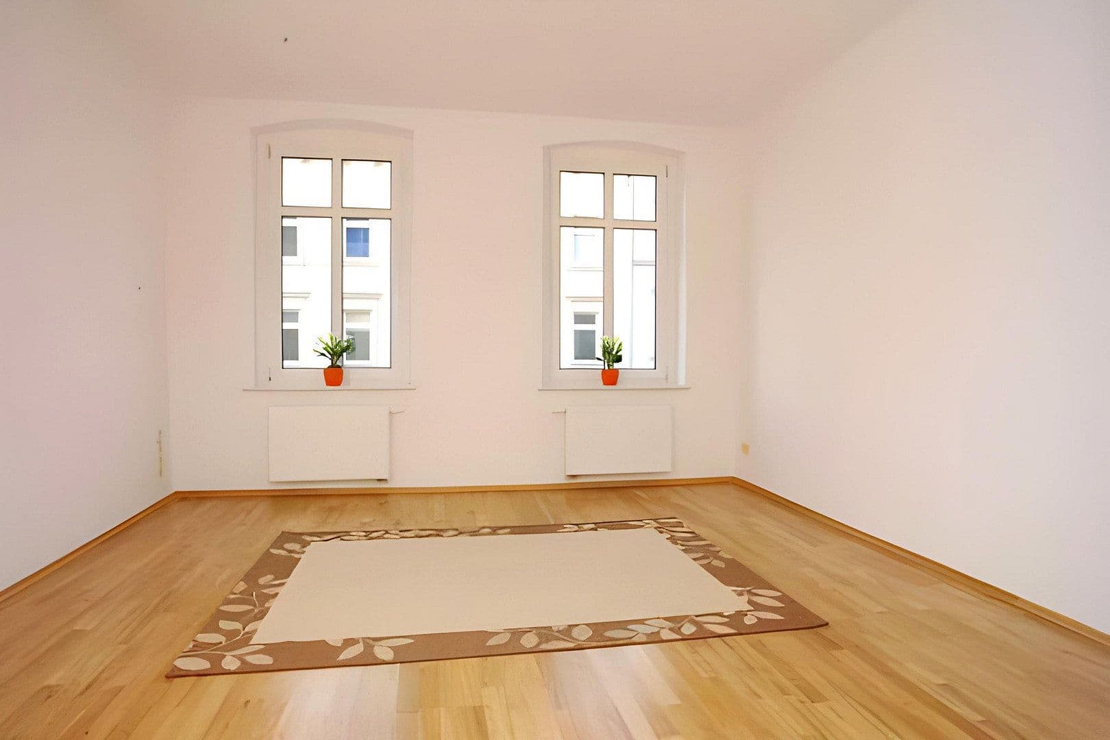 Prenájom bytu 3-izbový 75 m², Reginenstr. 18, Leipzig, Sasko Prenájom bytu 3-izbový 75 m², Reginenstr. 18, Leipzig, Sasko