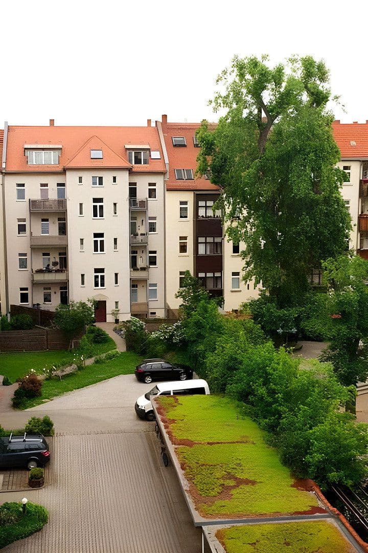 Prenájom bytu 3-izbový 75 m², Reginenstr. 18, Leipzig, Sasko Prenájom bytu 3-izbový 75 m², Reginenstr. 18, Leipzig, Sasko