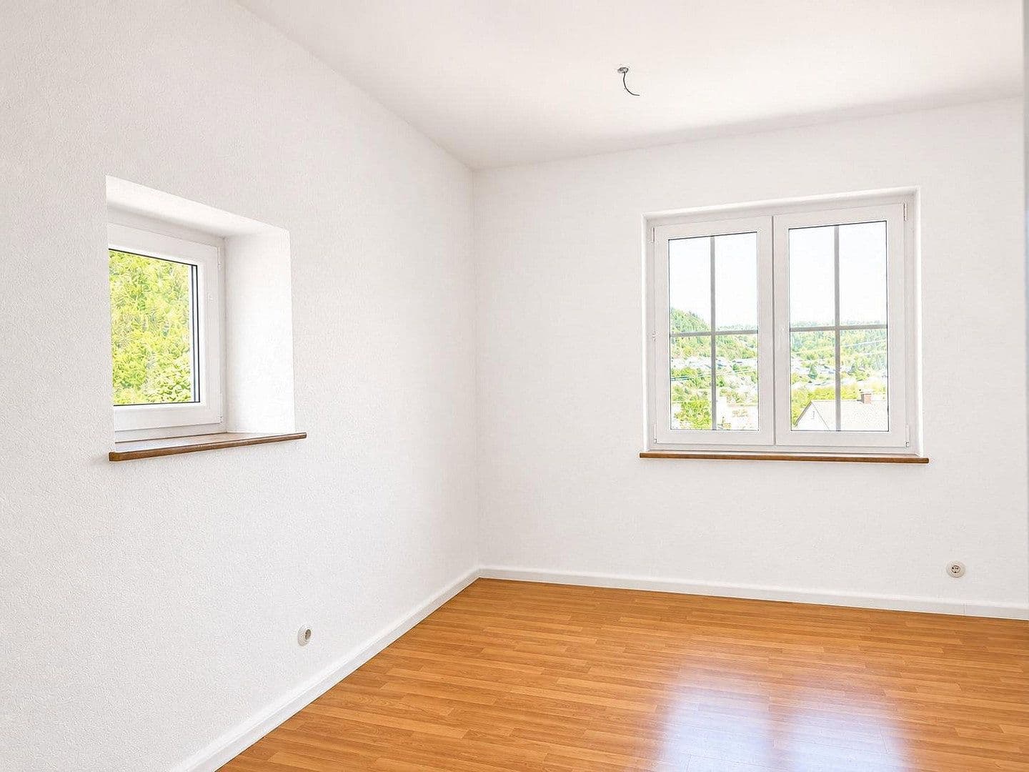 Prenájom bytu 4-izbový 78 m², Webertalstr. 21, Oberndorf am Neckar, Bádensko-Wurttembersko Prenájom bytu 4-izbový 78 m², Webertalstr. 21, Oberndorf am Neckar, Bádensko-Wurttembersko