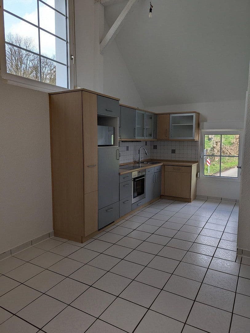 Prenájom bytu 2-izbový 120 m², Wuppertal, Severné Porýnie - Westfálsko Prenájom bytu 2-izbový 120 m², Wuppertal, Severné Porýnie - Westfálsko