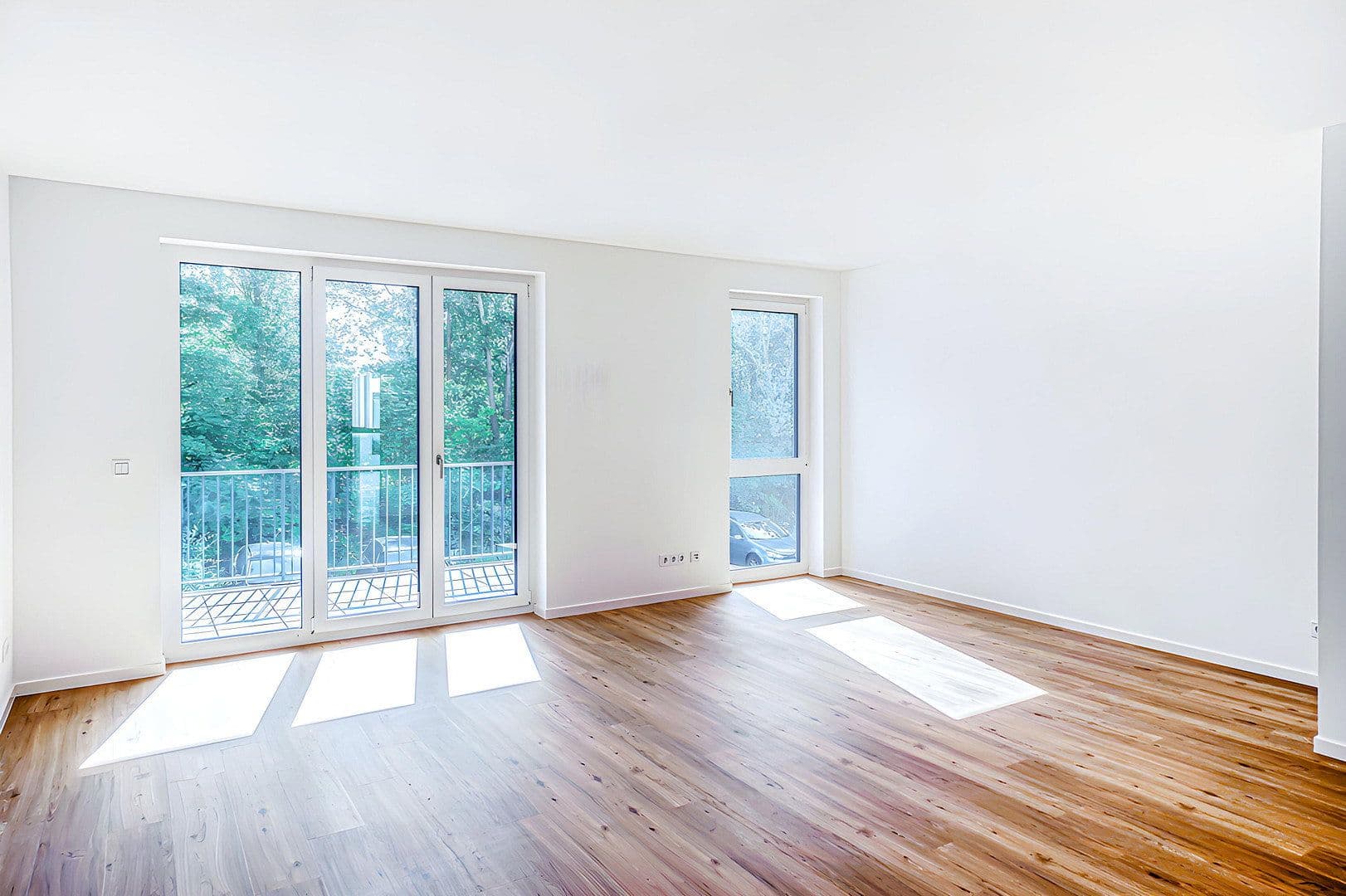 Prenájom bytu 3-izbový 82 m², Elsa-Neumann-Straße 45, Berlin, Berlín Prenájom bytu 3-izbový 82 m², Elsa-Neumann-Straße 45, Berlin, Berlín
