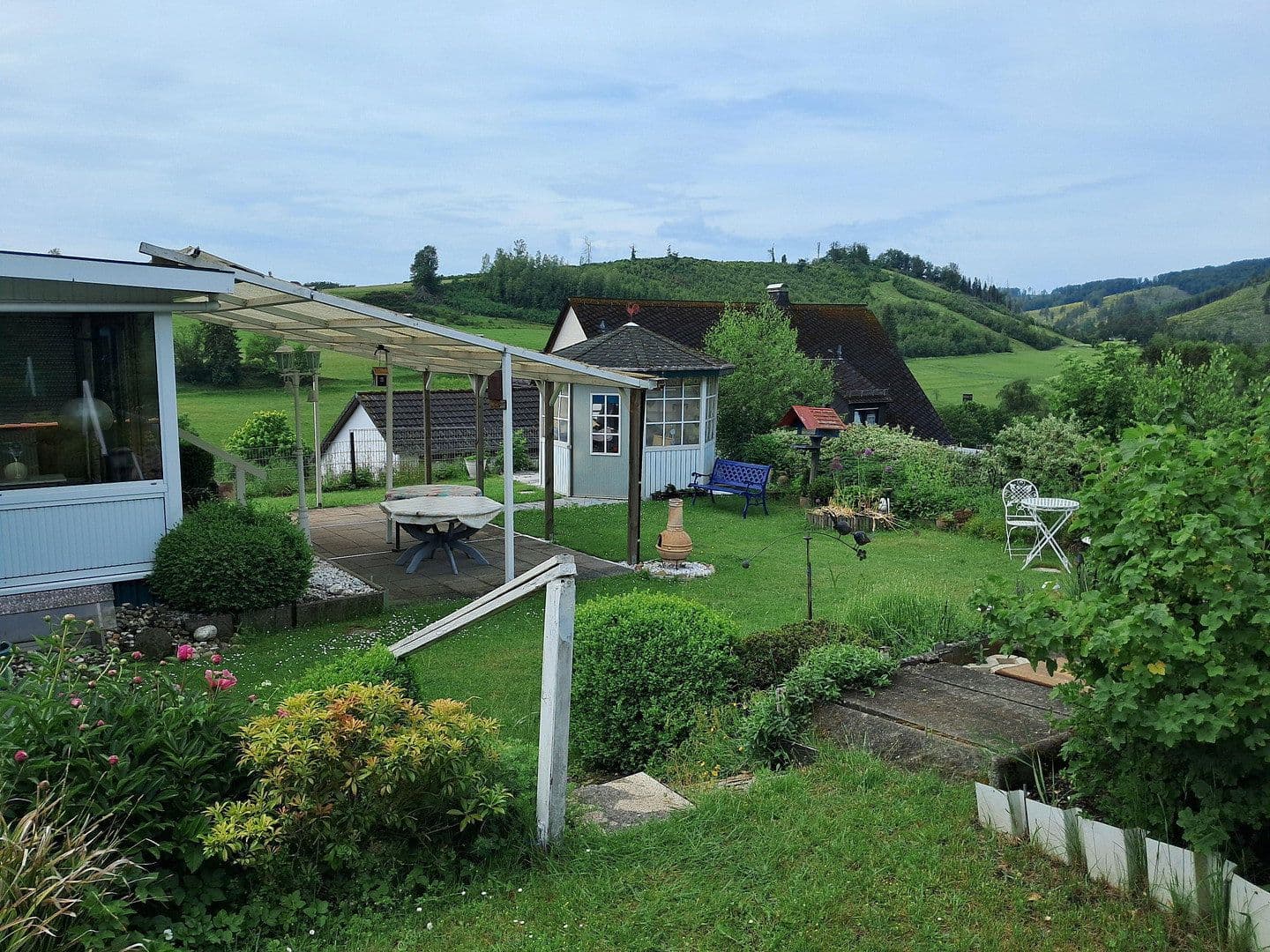 Predaj domu 115 m², pozemek 1.065 m², Bad Laasphe, Severné Porýnie - Westfálsko Predaj domu 115 m², pozemek 1.065 m², Bad Laasphe, Severné Porýnie - Westfálsko