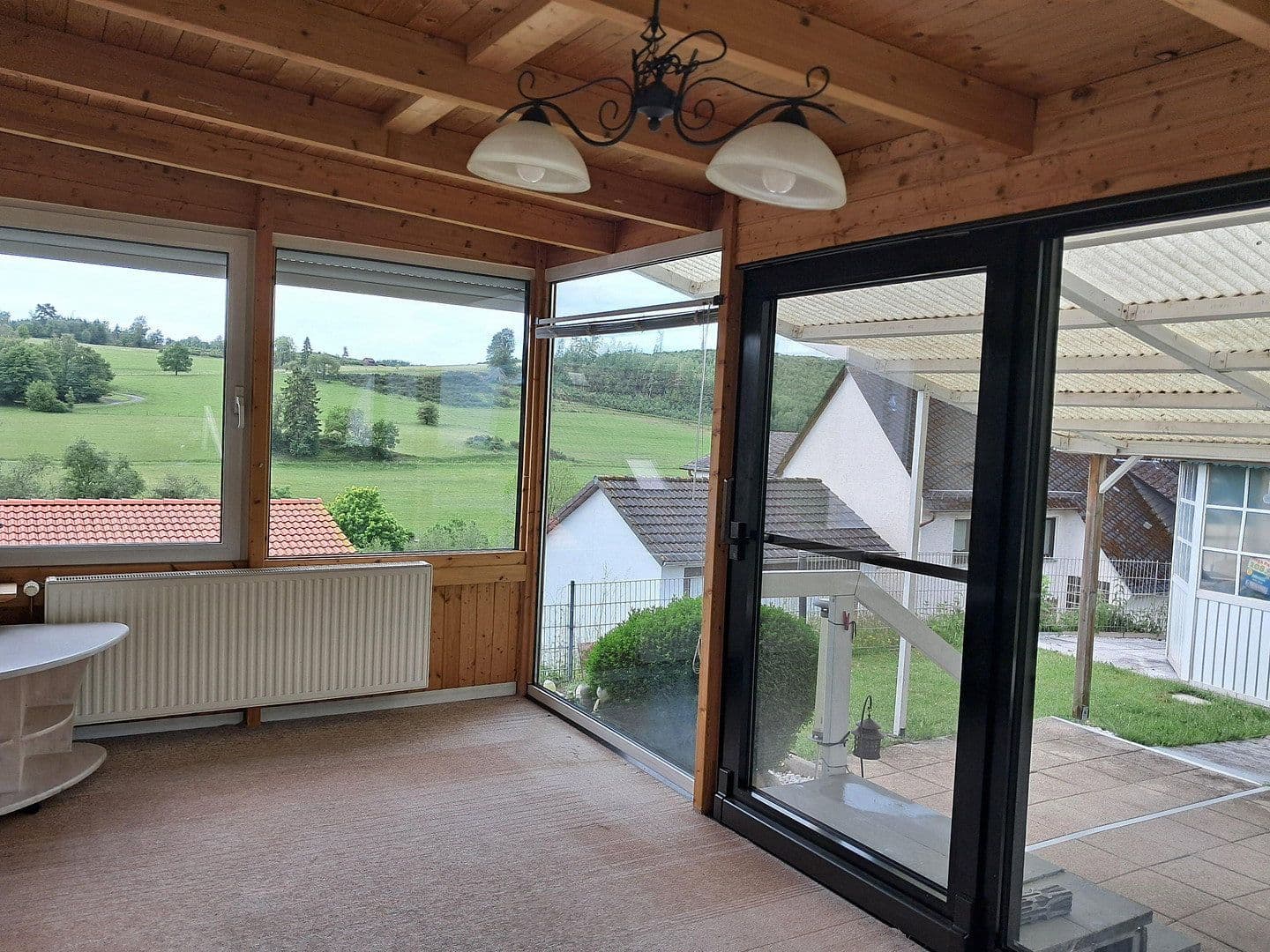 Predaj domu 115 m², pozemek 1.065 m², Bad Laasphe, Severné Porýnie - Westfálsko Predaj domu 115 m², pozemek 1.065 m², Bad Laasphe, Severné Porýnie - Westfálsko