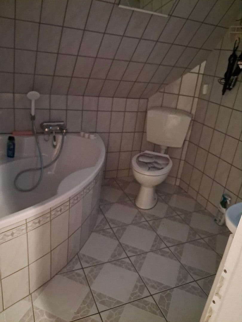 Predaj domu 115 m², pozemek 1.065 m², Bad Laasphe, Severné Porýnie - Westfálsko Predaj domu 115 m², pozemek 1.065 m², Bad Laasphe, Severné Porýnie - Westfálsko