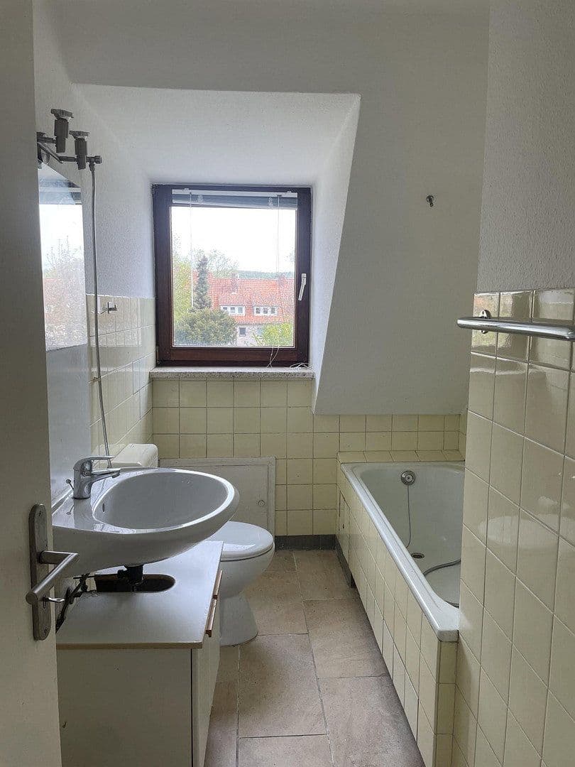 Prenájom bytu 2-izbový 65 m², Forster Weg, Hameln, Dolné Sasko Prenájom bytu 2-izbový 65 m², Forster Weg, Hameln, Dolné Sasko