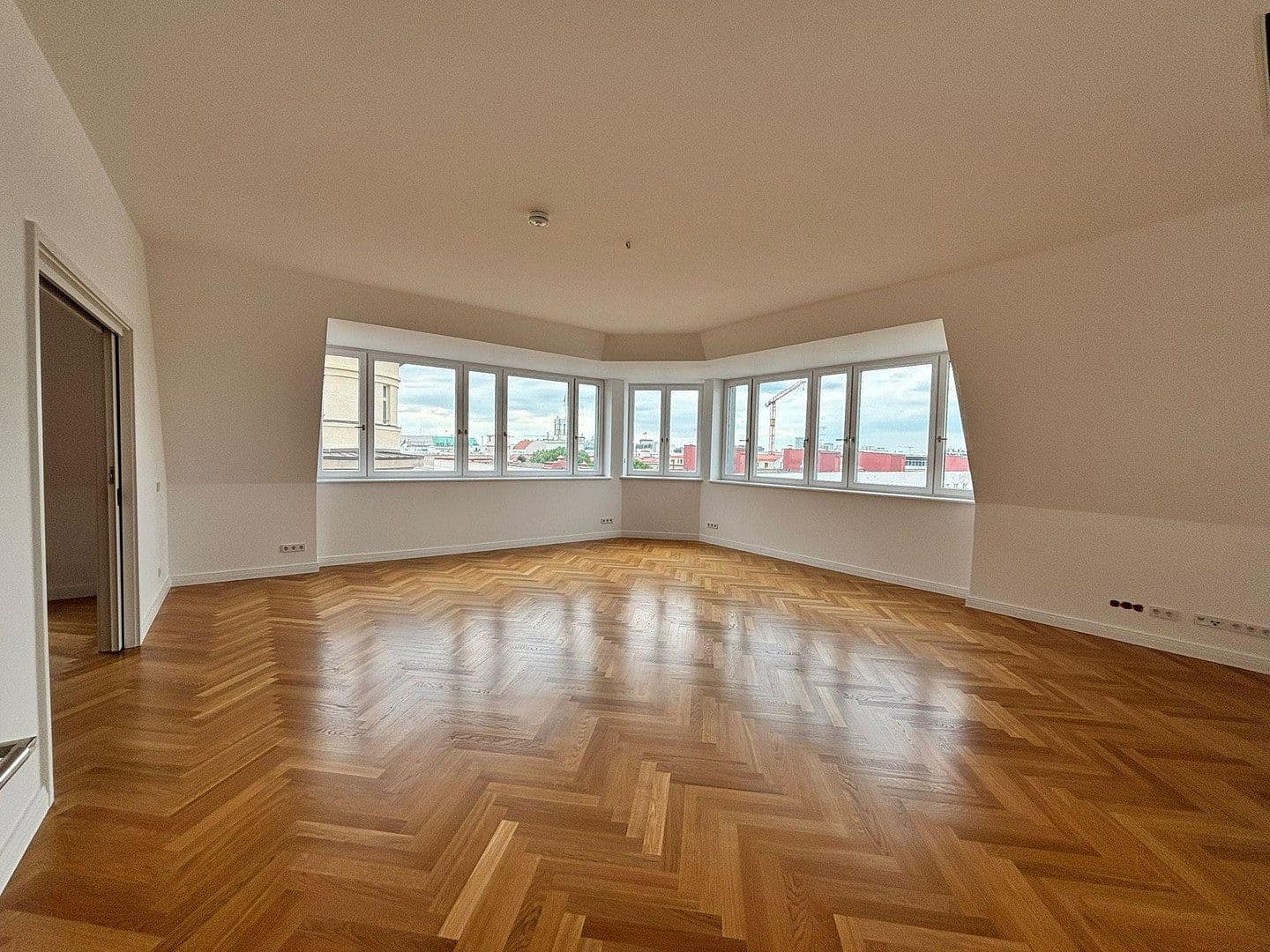 Predaj bytu 5-izbový 229 m², Berlin, Berlín Predaj bytu 5-izbový 229 m², Berlin, Berlín