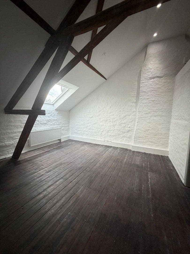 Predaj domu 220 m², pozemek 198 m², Theodor-Frings-Allee 7, Viersen, Severné Porýnie - Westfálsko Predaj domu 220 m², pozemek 198 m², Theodor-Frings-Allee 7, Viersen, Severné Porýnie - Westfálsko