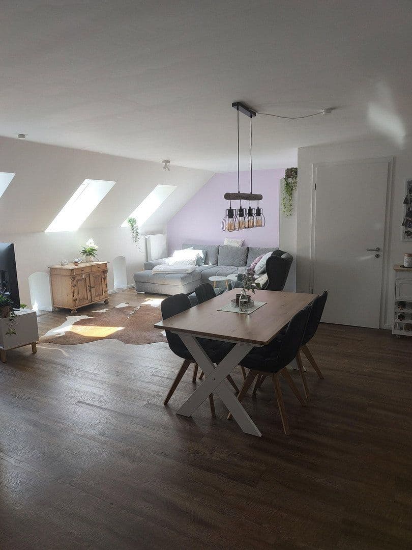 Prenájom bytu 2-izbový 80 m², Paulihof 2, Schleswig, Šlezvicko-Holštajnsko Prenájom bytu 2-izbový 80 m², Paulihof 2, Schleswig, Šlezvicko-Holštajnsko