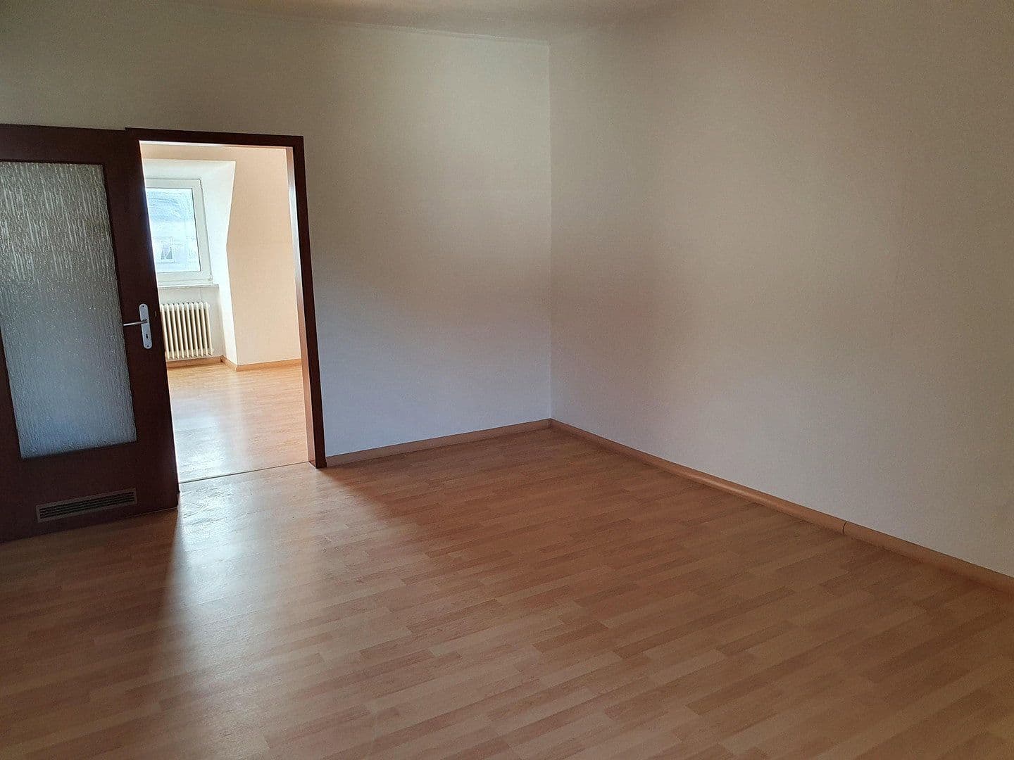 Predaj bytu 3-izbový 77 m², Huttropstr. 52, Essen, Severné Porýnie - Westfálsko Predaj bytu 3-izbový 77 m², Huttropstr. 52, Essen, Severné Porýnie - Westfálsko