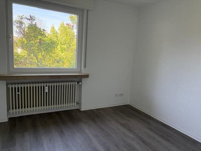 Prenájom bytu 4-izbový 90 m², Lützowstr. 107, Hagen, Severné Porýnie - Westfálsko Prenájom bytu 4-izbový 90 m², Lützowstr. 107, Hagen, Severné Porýnie - Westfálsko