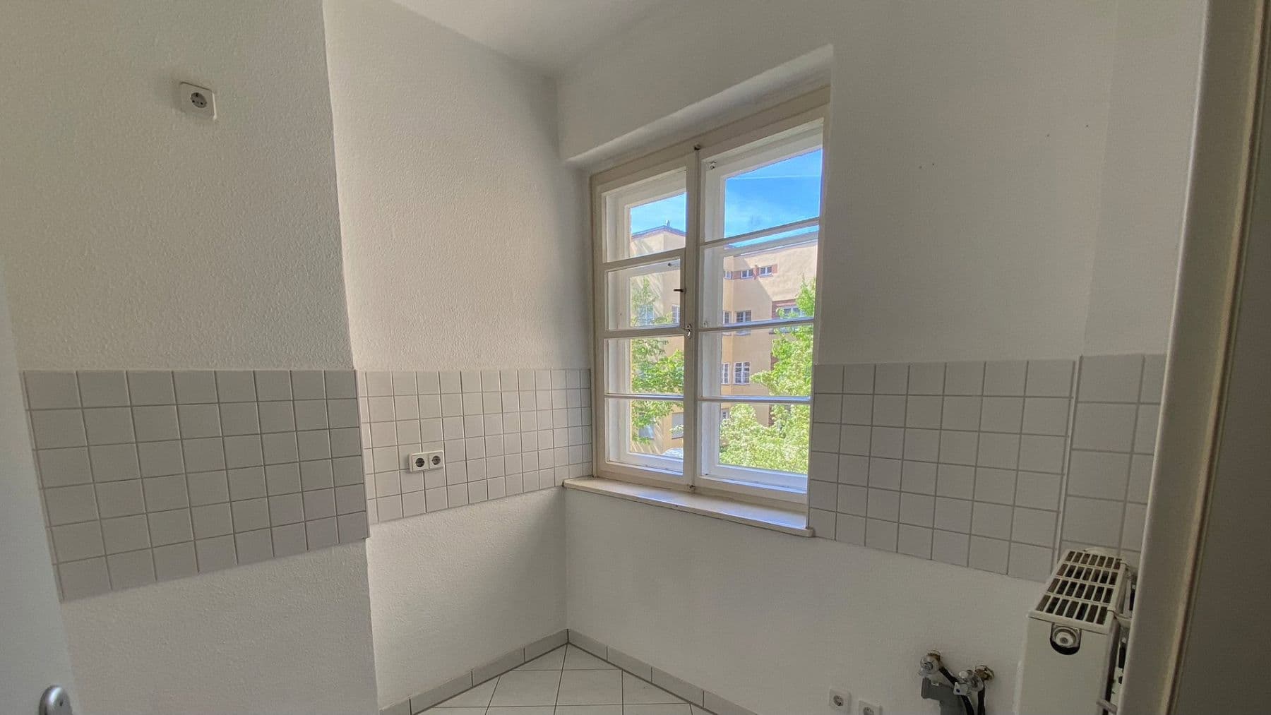 Predaj bytu 2-izbový 47 m², Berlin, Berlín Predaj bytu 2-izbový 47 m², Berlin, Berlín