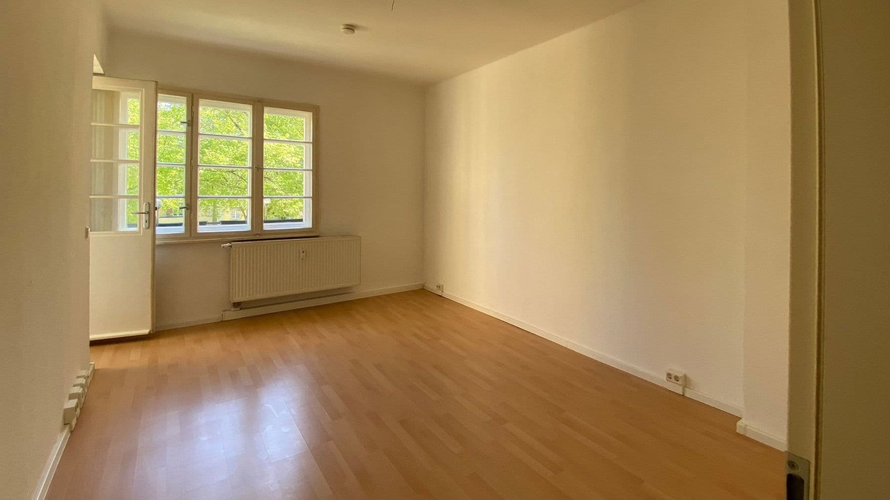 Predaj bytu 2-izbový 47 m², Berlin, Berlín Predaj bytu 2-izbový 47 m², Berlin, Berlín
