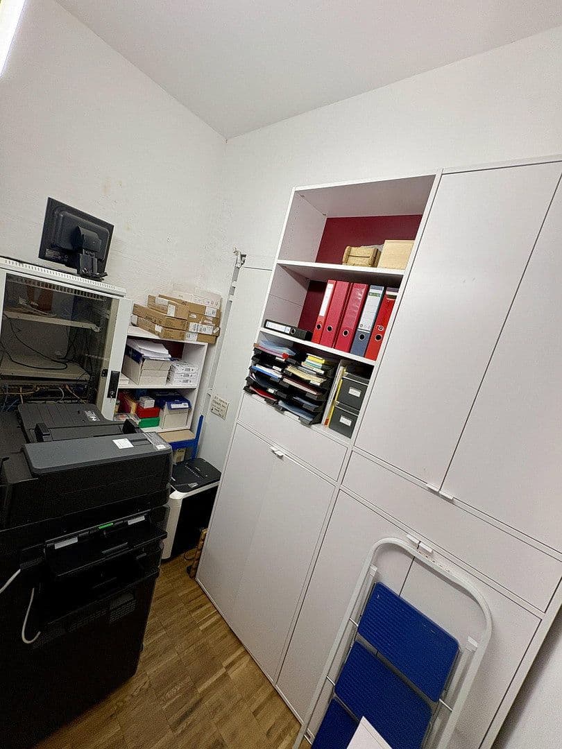 Prenájom kancelárie 240 m², Berlin, Berlín Prenájom kancelárie 240 m², Berlin, Berlín