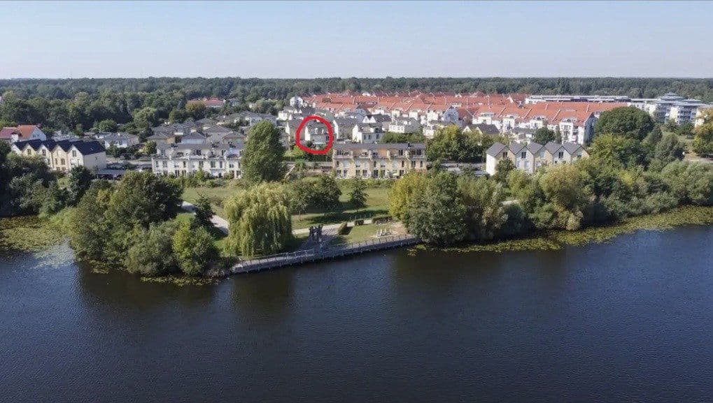 Predaj domu 142 m², pozemek 611 m², Lindenring 7a, Hennigsdorf, Brandenbursko Predaj domu 142 m², pozemek 611 m², Lindenring 7a, Hennigsdorf, Brandenbursko