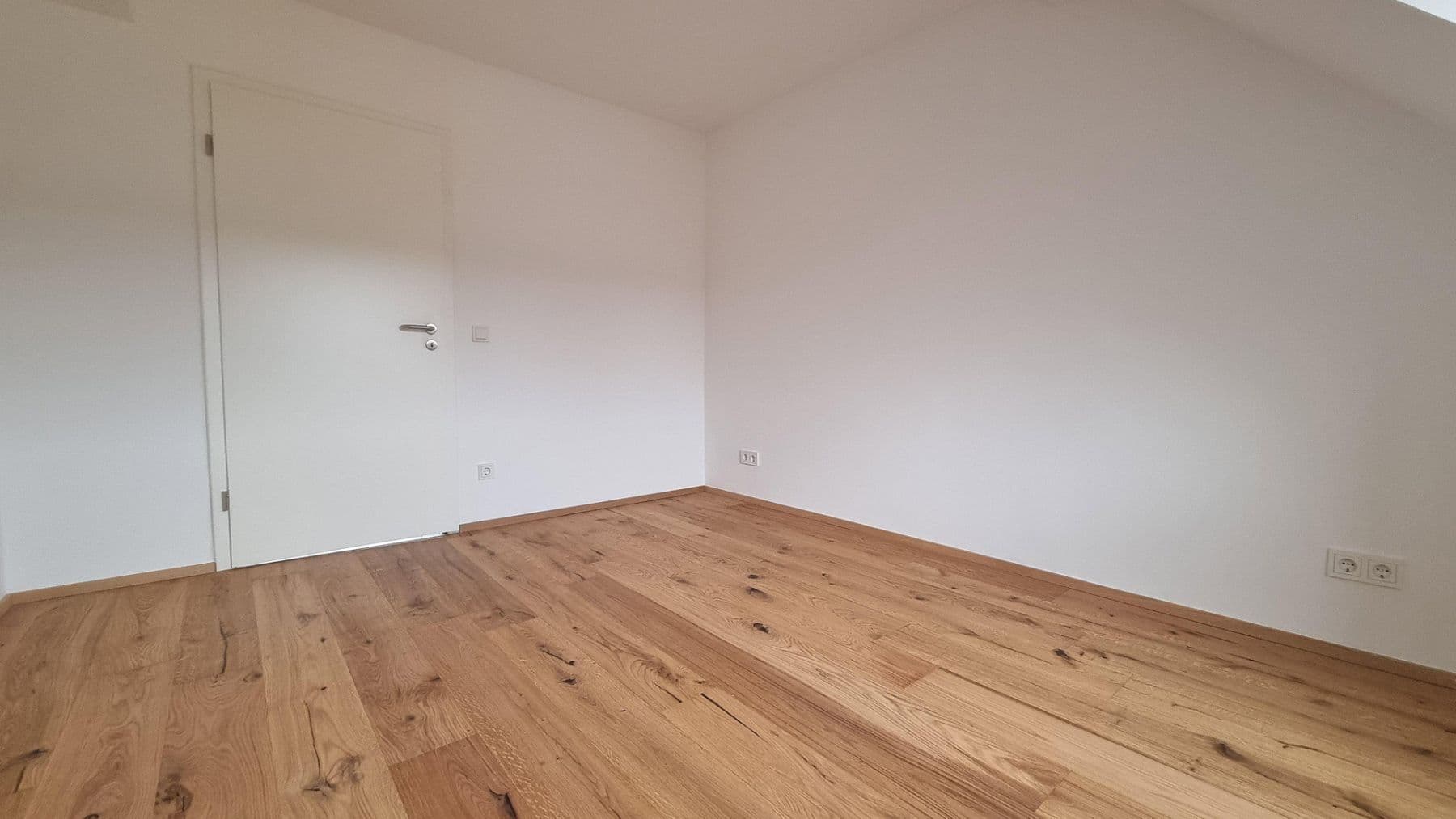 Predaj bytu 2-izbový 42 m², Zorndorfstraße 17, Köln, Severné Porýnie - Westfálsko Predaj bytu 2-izbový 42 m², Zorndorfstraße 17, Köln, Severné Porýnie - Westfálsko