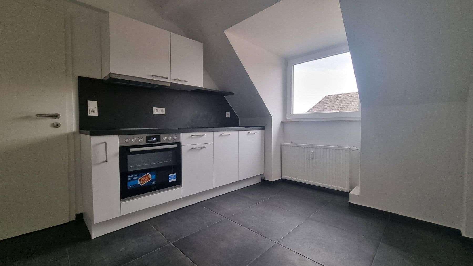 Predaj bytu 2-izbový 42 m², Zorndorfstraße 17, Köln, Severné Porýnie - Westfálsko Predaj bytu 2-izbový 42 m², Zorndorfstraße 17, Köln, Severné Porýnie - Westfálsko