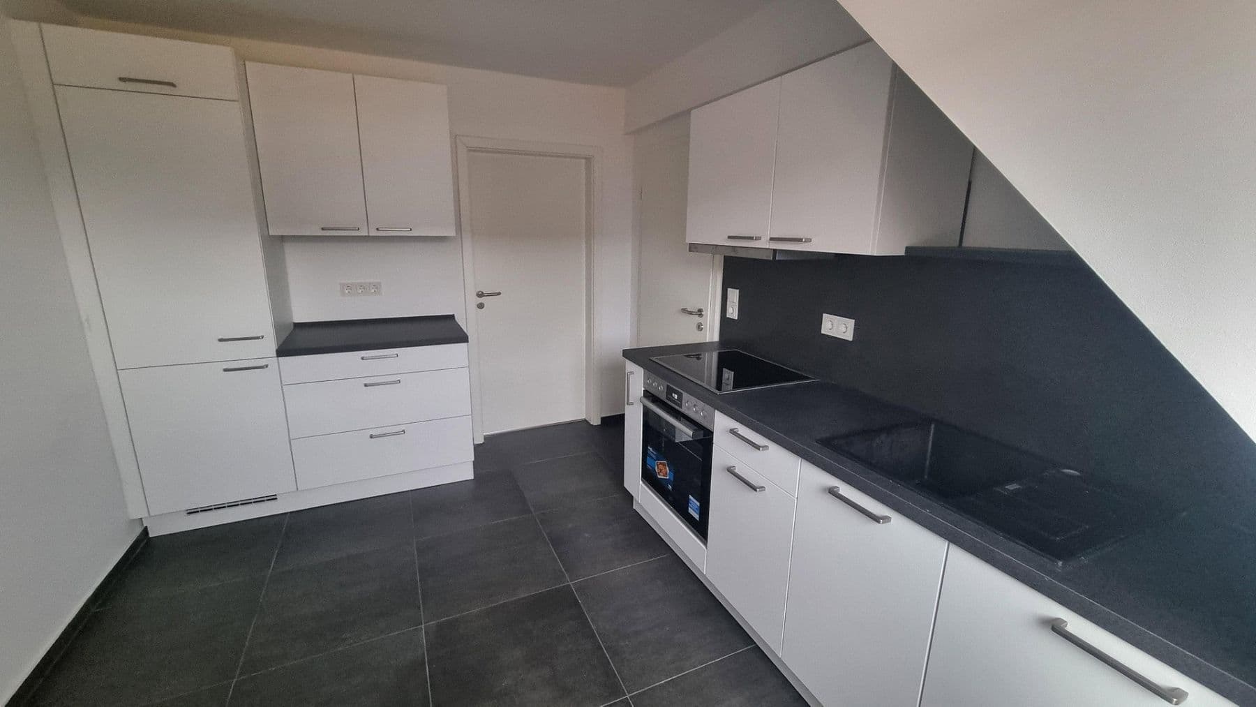 Predaj bytu 2-izbový 42 m², Zorndorfstraße 17, Köln, Severné Porýnie - Westfálsko Predaj bytu 2-izbový 42 m², Zorndorfstraße 17, Köln, Severné Porýnie - Westfálsko