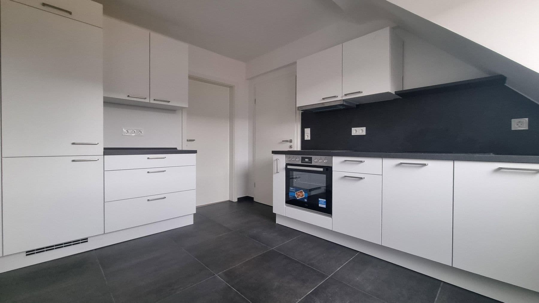 Predaj bytu 2-izbový 42 m², Zorndorfstraße 17, Köln, Severné Porýnie - Westfálsko Predaj bytu 2-izbový 42 m², Zorndorfstraße 17, Köln, Severné Porýnie - Westfálsko
