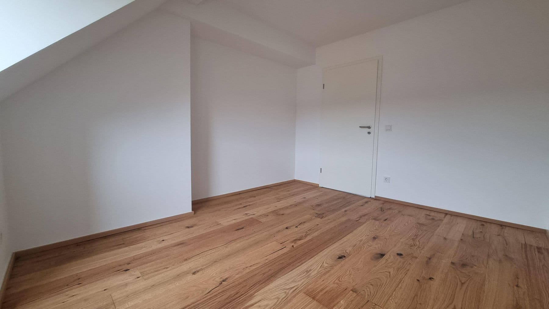 Predaj bytu 2-izbový 42 m², Zorndorfstraße 17, Köln, Severné Porýnie - Westfálsko Predaj bytu 2-izbový 42 m², Zorndorfstraße 17, Köln, Severné Porýnie - Westfálsko