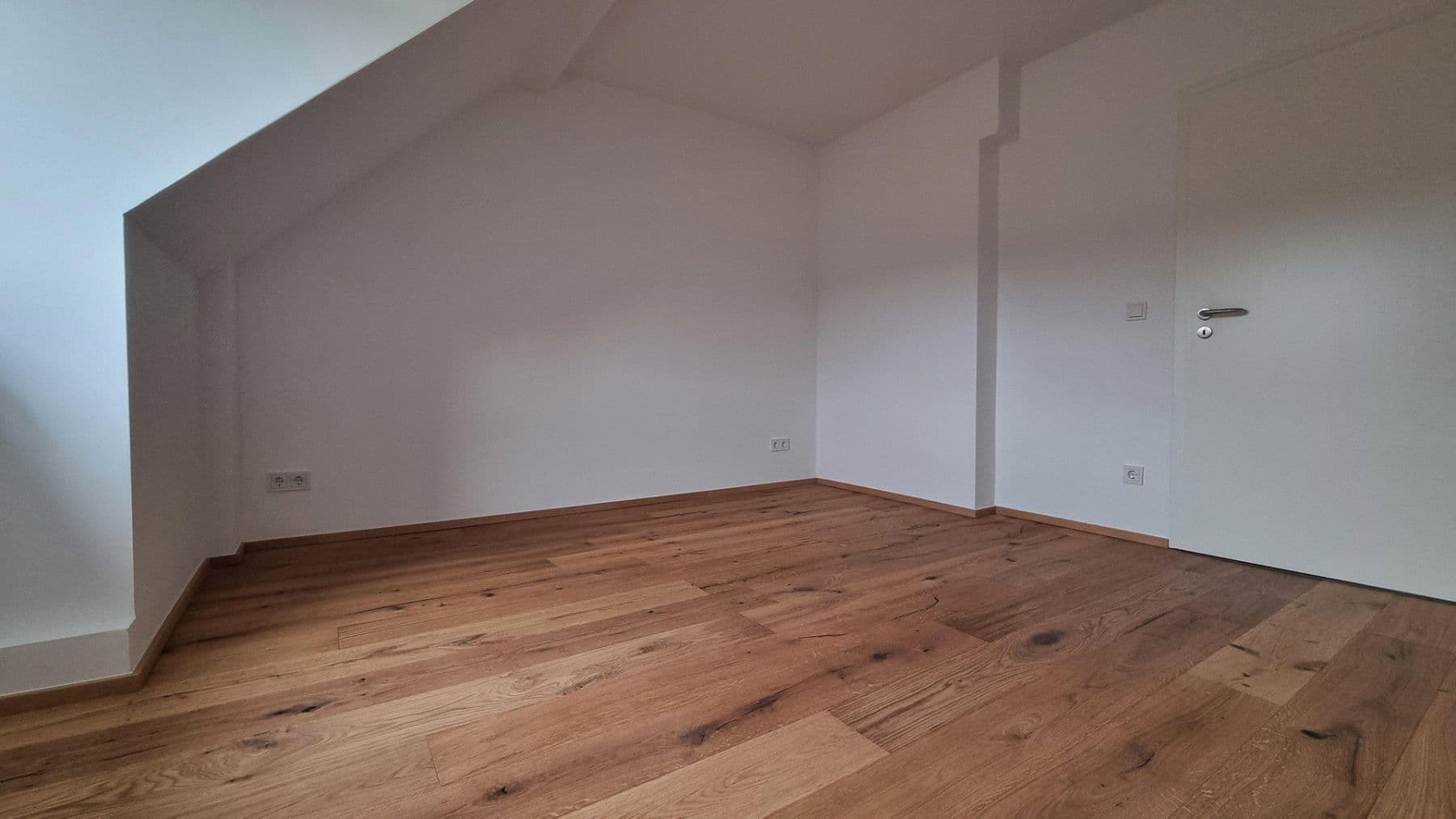 Predaj bytu 2-izbový 42 m², Zorndorfstraße 17, Köln, Severné Porýnie - Westfálsko Predaj bytu 2-izbový 42 m², Zorndorfstraße 17, Köln, Severné Porýnie - Westfálsko