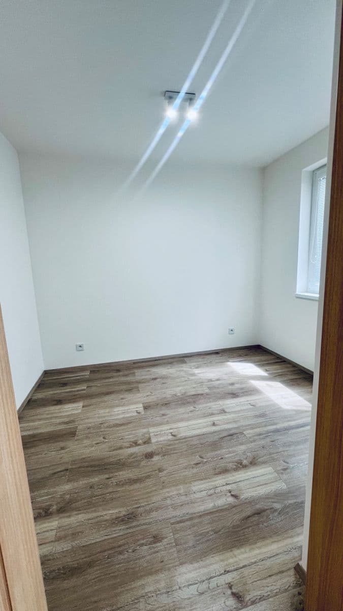 Prenájom bytu 2-izbový 46 m², Arnošta Staňka, Praha, Praha Prenájom bytu 2-izbový 46 m², Arnošta Staňka, Praha, Praha