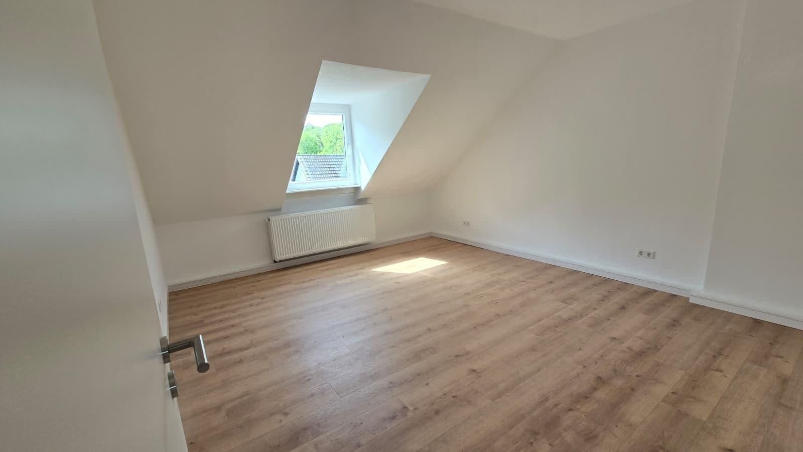 Prenájom bytu 3-izbový 90 m², Norbertstr. 7, Wesel, Severné Porýnie - Westfálsko Prenájom bytu 3-izbový 90 m², Norbertstr. 7, Wesel, Severné Porýnie - Westfálsko