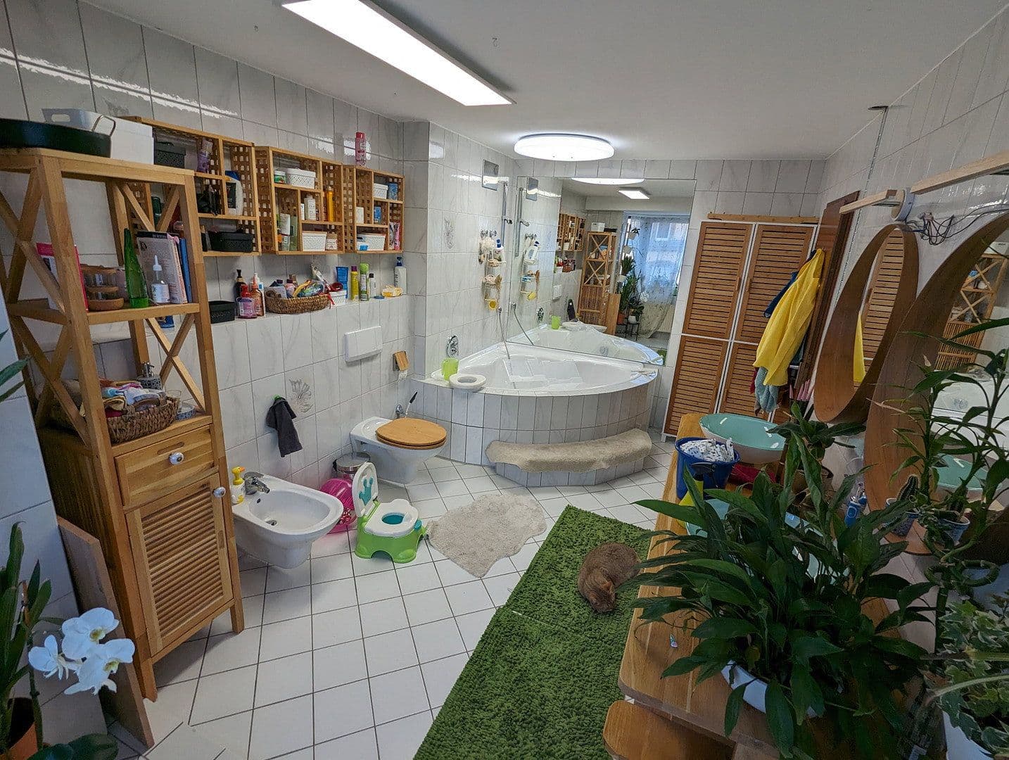 Prenájom bytu 4-izbový 145 m², Kriegstr., Pforzheim, Bádensko-Wurttembersko Prenájom bytu 4-izbový 145 m², Kriegstr., Pforzheim, Bádensko-Wurttembersko