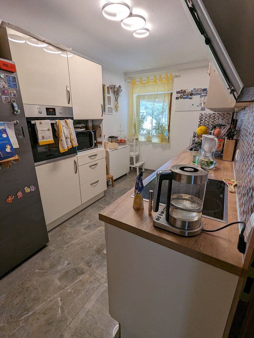 Prenájom bytu 4-izbový 145 m², Kriegstr., Pforzheim, Bádensko-Wurttembersko Prenájom bytu 4-izbový 145 m², Kriegstr., Pforzheim, Bádensko-Wurttembersko