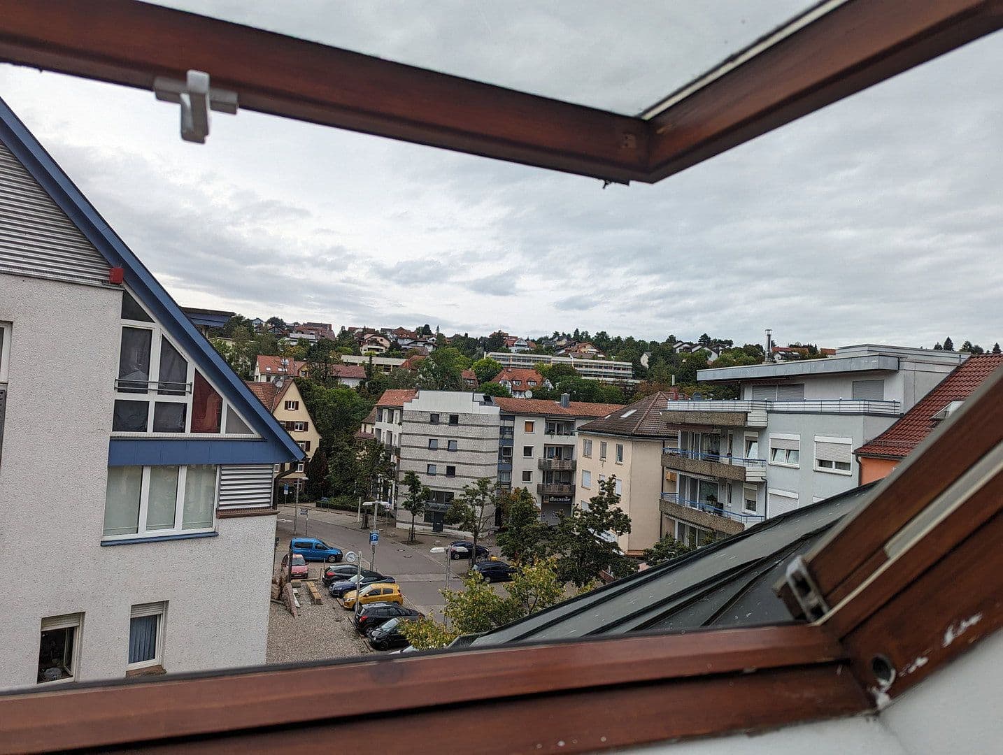 Prenájom bytu 4-izbový 145 m², Kriegstr., Pforzheim, Bádensko-Wurttembersko Prenájom bytu 4-izbový 145 m², Kriegstr., Pforzheim, Bádensko-Wurttembersko