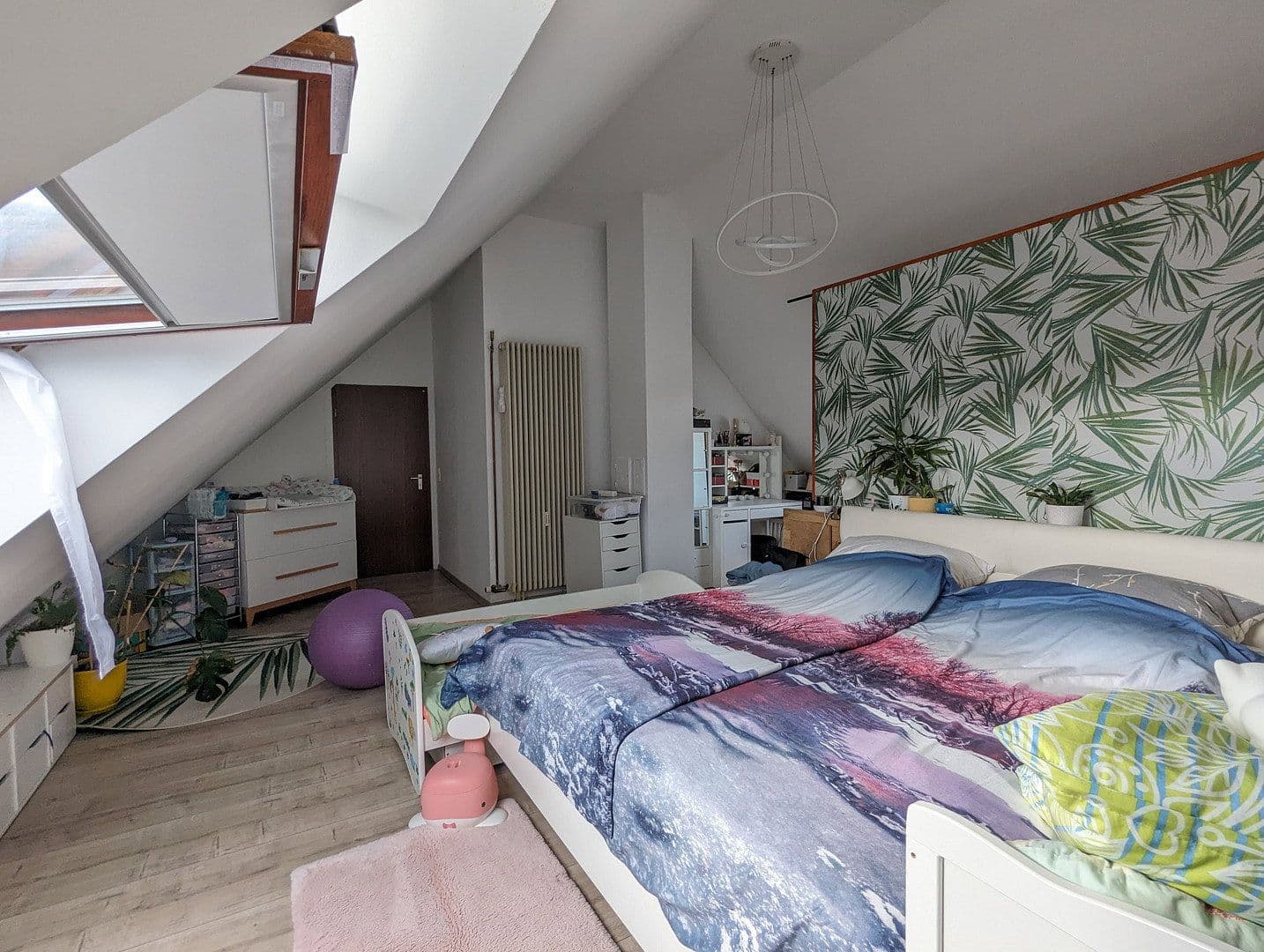 Prenájom bytu 4-izbový 145 m², Kriegstr., Pforzheim, Bádensko-Wurttembersko Prenájom bytu 4-izbový 145 m², Kriegstr., Pforzheim, Bádensko-Wurttembersko