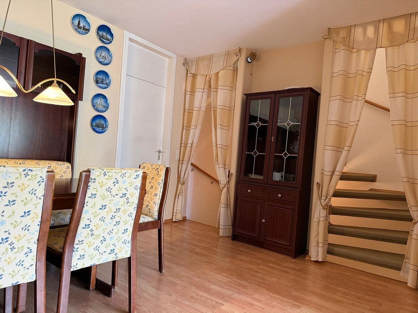 Predaj domu 166 m², pozemek 140 m², Aschheim, Bavorsko Predaj domu 166 m², pozemek 140 m², Aschheim, Bavorsko