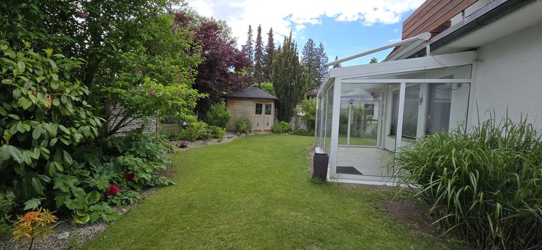 Predaj domu 175 m², pozemek 570 m², Puchheim, Bavorsko Predaj domu 175 m², pozemek 570 m², Puchheim, Bavorsko