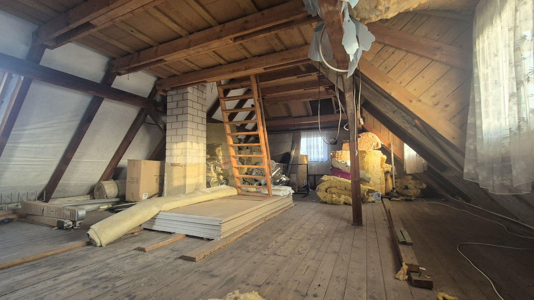 Predaj domu 108 m², pozemek 625 m², Leipzig, Sasko Predaj domu 108 m², pozemek 625 m², Leipzig, Sasko