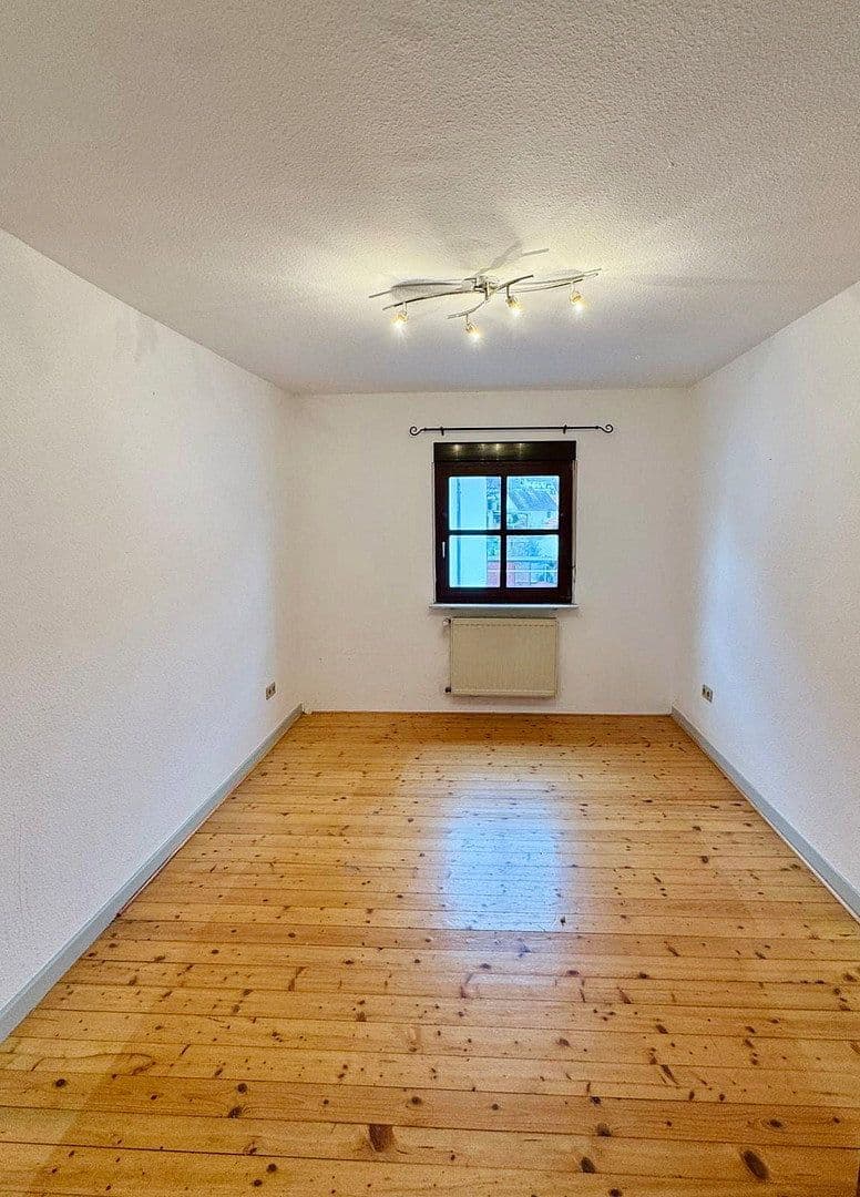 Predaj domu 169 m², pozemek 485 m², Kelterstraße 20, Walzbachtal, Bádensko-Wurttembersko Predaj domu 169 m², pozemek 485 m², Kelterstraße 20, Walzbachtal, Bádensko-Wurttembersko