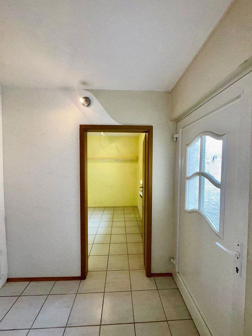 Predaj domu 169 m², pozemek 485 m², Kelterstraße 20, Walzbachtal, Bádensko-Wurttembersko Predaj domu 169 m², pozemek 485 m², Kelterstraße 20, Walzbachtal, Bádensko-Wurttembersko