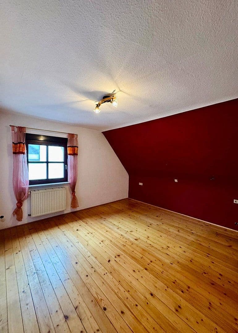 Predaj domu 169 m², pozemek 485 m², Kelterstraße 20, Walzbachtal, Bádensko-Wurttembersko Predaj domu 169 m², pozemek 485 m², Kelterstraße 20, Walzbachtal, Bádensko-Wurttembersko