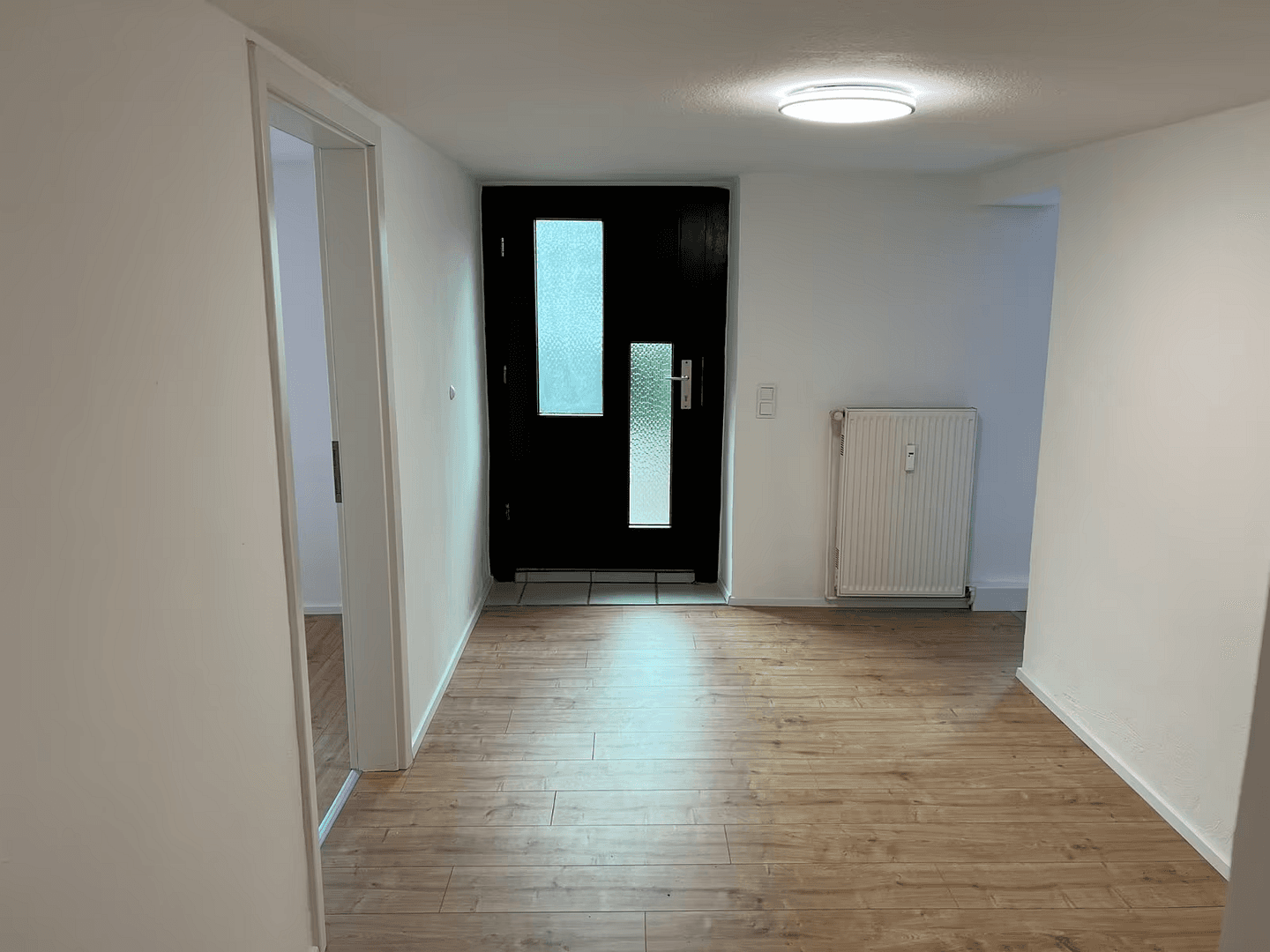 Prenájom bytu 3-izbový 70 m², Gottorfstr. 9, Schleswig, Šlezvicko-Holštajnsko Prenájom bytu 3-izbový 70 m², Gottorfstr. 9, Schleswig, Šlezvicko-Holštajnsko