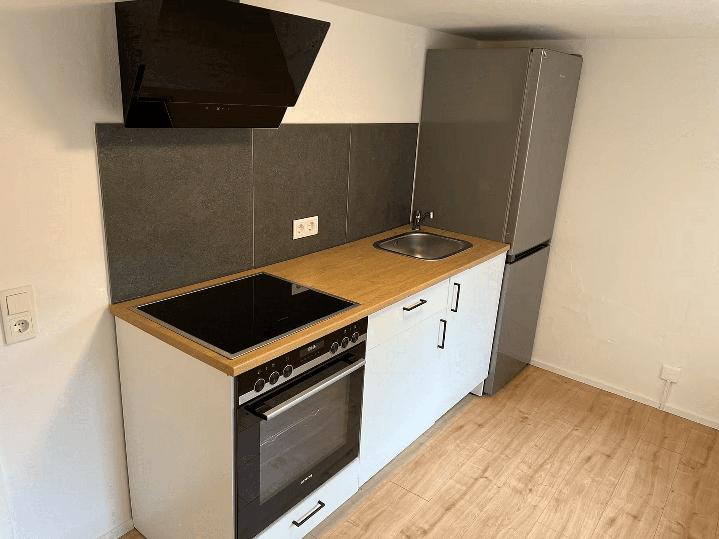 Prenájom bytu 3-izbový 70 m², Gottorfstr. 9, Schleswig, Šlezvicko-Holštajnsko Prenájom bytu 3-izbový 70 m², Gottorfstr. 9, Schleswig, Šlezvicko-Holštajnsko